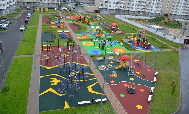 Жители Курчалоя получат обновленную дворовую территорию с игровой и спортивной площадками