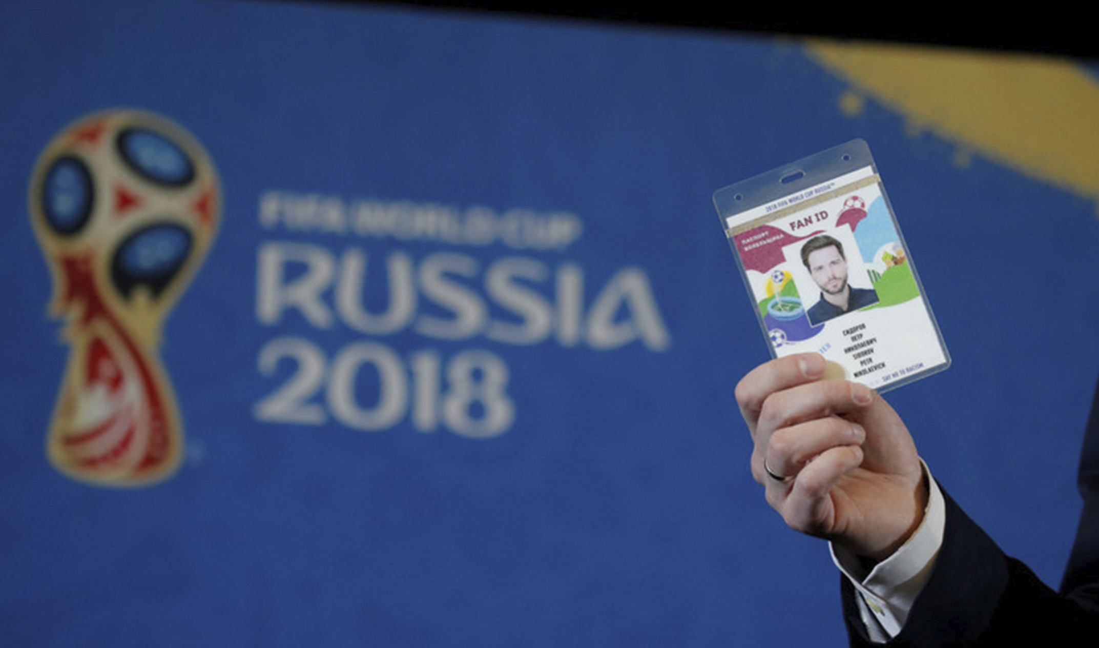 Проект безвизового посещения РФ по Fan ID внесен в Госдуму