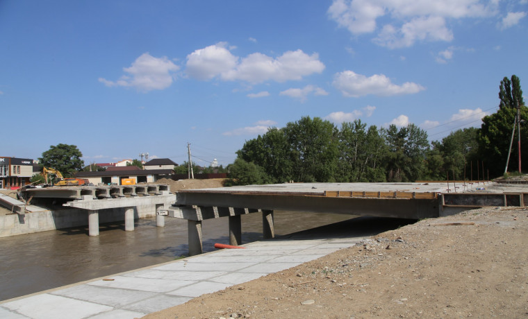 Реконструкция моста на Ленинградской: работы идут полным ходом
