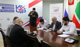 Избирательная комиссия ЧР приняла документы на выдвижение кандидата в депутаты Госдумы от ЛДПР