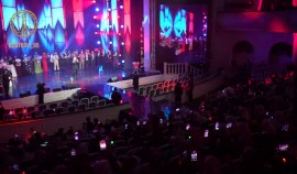 Рамзан Кадыров посетил XV юбилейную музыкальную премию «Песня года-2025»| грозный, чгтрк