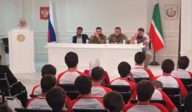 Сотрудники Росгвардии провели патриотическую встречу со студентами Чеченской Республики