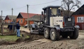 ЦУР ЧР посодействовал ремонту двух улиц в Шелковском районе