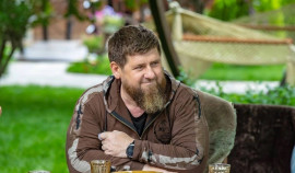 По личному приглашению посла ОАЭ в РФ Рамзан Кадыров посетил свадьбу его сына