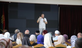 Адлан Динаев встретился с наблюдателями «Единой России» накануне старта многоуровневых выборов