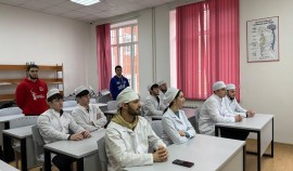 В Медицинском институте ЧГУ им. А.А. Кадырова обсудили заботу о пациентах и волонтёрскую помощь| грозный, чгтрк