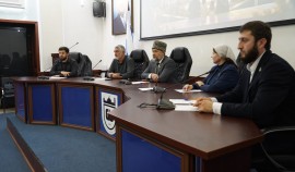 Представитель Общественного совета при МВД по ЧР выступил экспертом на межрелигиозном форуме| грозный, чгтрк