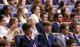 Михаил Мишустин рассказал о мерах поддержки учащейся молодежи