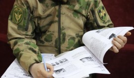 Военнослужащие ОГВ(с) приняли участие в «Диктанте Победы»| грозный, чгтрк