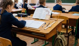 Кравцов рассказал, будут ли отменять домашнее задание в связи с развитием ИИ