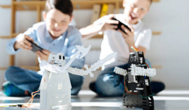 В полуфинал «Битвы роботов» уже прошли 8 команд