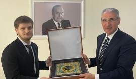 Ахмат Кадыров встретился с Мухтаром Бабаевым