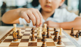 Шахматный турнир в Ассиновской собрал юных интеллектуалов в Международный день шахмат