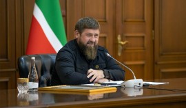 Рамзан Кадыров поздравил работников скорой медицинской помощи с профессиональным праздником