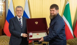 Рамзан Кадыров поздравил Юрия Чайку с днем рождения