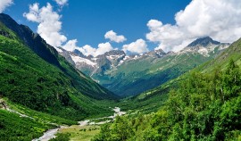 Города Кавказа вошли в топ городов, которые за год стали более востребованы у российских туристов