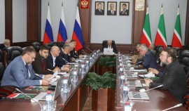 Совет Парламента Чеченской Республики рассмотрел 70 вопросов на 110-м заседании
