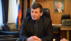 Байсултанов: Наша задача - вникать в острые вопросы населения и приложить все усилия для их решения