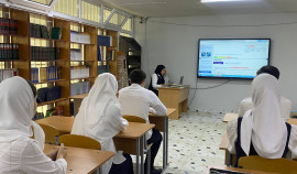 В Президентском лицее прошел урок для обучающихся 9-11 классов на тему «Первые деньги»