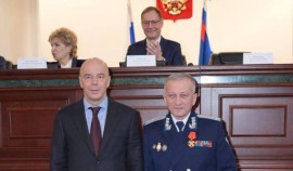 Рамзан Кадыров поздравил Эли Исаева с присвоением ордена Александра Невского