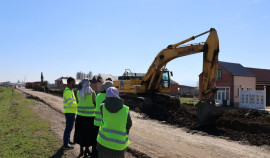 Общественники Чеченской Республики посетили объект капремонта – дорогу Серноводск – Грозный