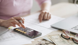 С 1 сентября 2025 года студентки ЧР смогут получать пособие по беременности и родам