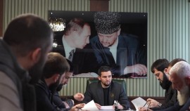 Хас-Магомед Кадыров провел совещание с заместителями и префектами районов Грозного