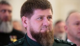 Рамзан Кадыров поздравил россиян с Днем Героев Отечества