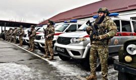 Военкоры передали ОМОН «АХМАТ-1» снаряжение и технические средства