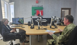 Росгвардеец выступил в прямом эфире регионального радио в Чеченской Республике