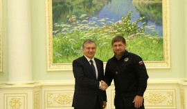 Рамзан Кадыров поздравил с днем рождения Президента Республики Узбекистан Шавката Мирзиёева