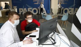 Минцифры разрабатывает новое приложение, чтобы россияне могли сообщать о заболевании COVID-19