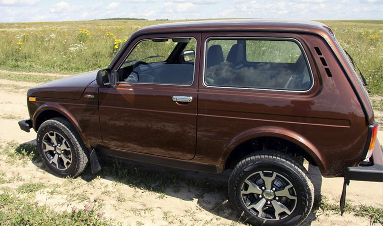 &quot;АвтоВАЗ&quot; начал выпуск обновлённой Lada 4x4