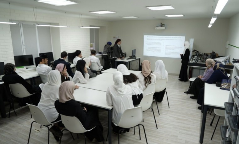 Научно-практический семинар по цифровым технологиям прошел в «Кванториуме» ЧГПУ