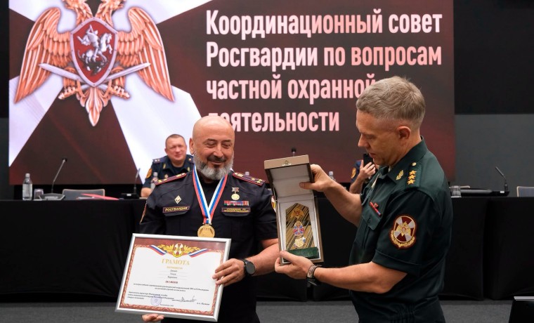 Представитель Росгвардии по Чеченской Республике победил во всероссийских соревнованиях по стрельбе