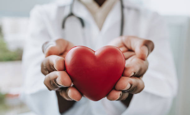 В КБ№4 прошли беседы о здоровье сердца в честь Международного дня осведомленности о пороках сердца