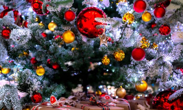 Акция «БумБатл» запускает новогодний конкурс елочных игрушек