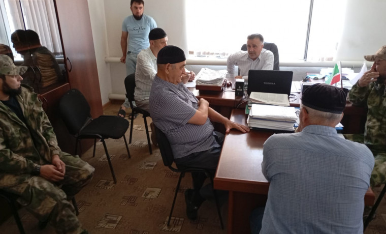 Семинар по противопожарной безопасности прошел в Ачхой-Мартановском лесничестве