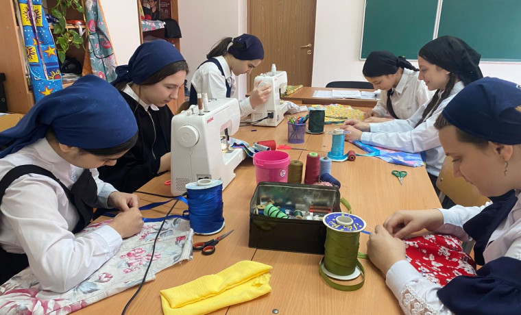 Школьники Шали попробовали себя в роли дизайнеров на профориентационном мастер-классе