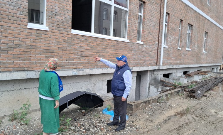 «Партийный десант» в ЧР: контроль строительства и ремонта соцобъектов охватил пять муниципалитетов