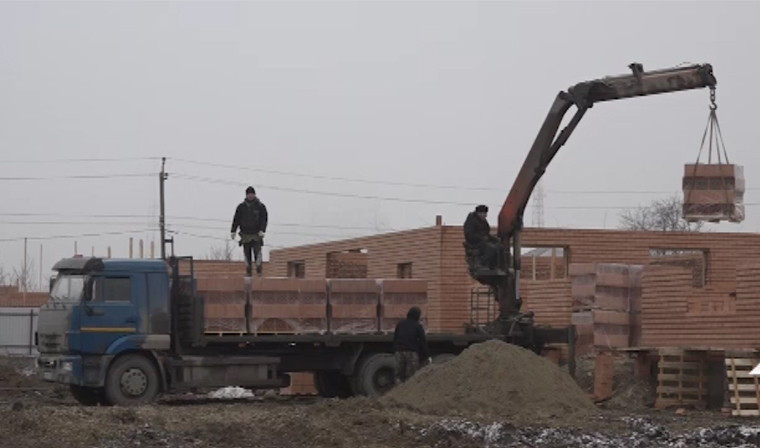 В Шали продолжается большая стройка 