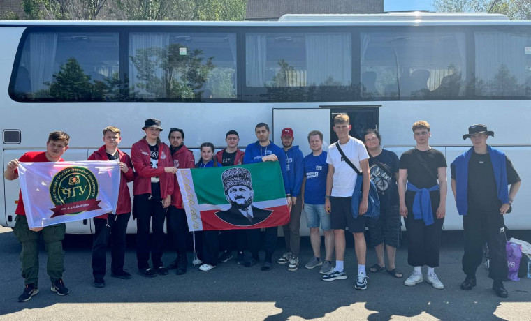 Активисты «Молодой Гвардии Единой России» продолжают важную работу в ЧР