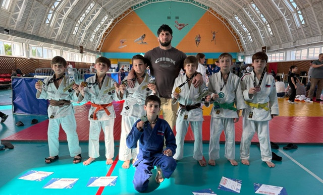Юные дзюдоисты из Аргуна победили на первенстве в Ставропольском крае