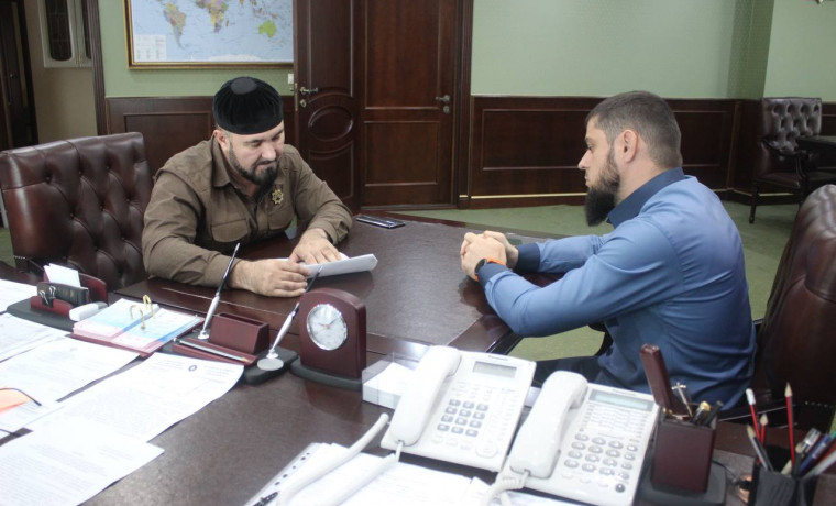 Ахмед Дудаев встретился с Уполномоченным по правам человека в ЧР Мансуром Солтаевым