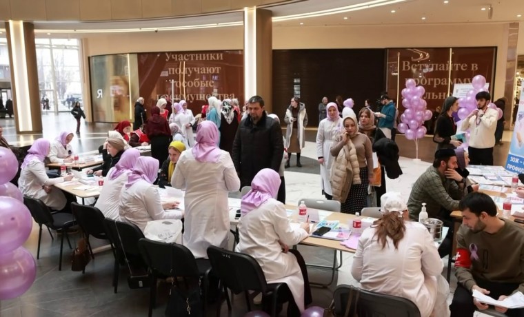 Около 170 человек проверили здоровье в рамках онкоакции в Грозном