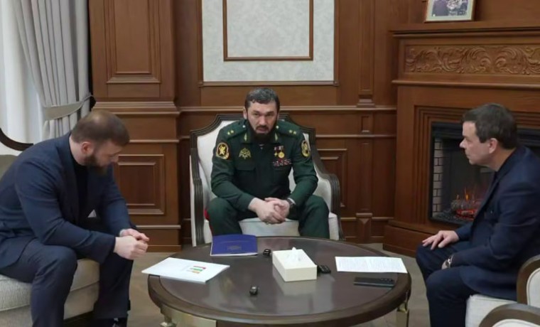 Магомед Даудов обсудил с Владимиром Осинцевым вопросы развития культурной сферы ЧР