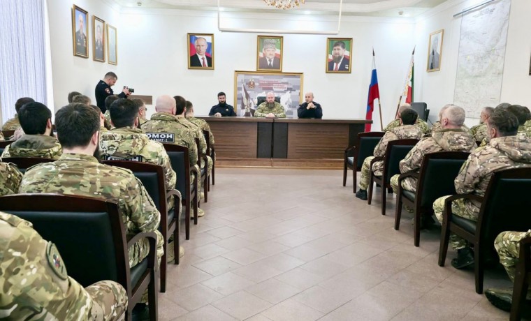 В Чеченской Республике военнослужащие Росгвардии провели встречи с подрастающим поколением