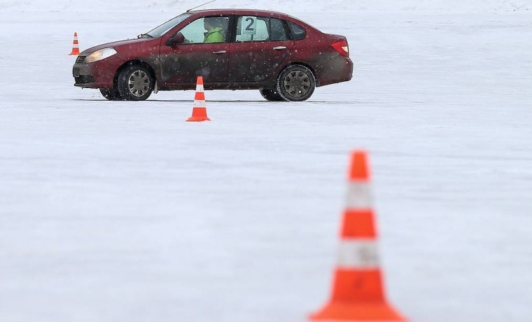 С 1 апреля вступает новый регламент сдачи экзамена на водительские права