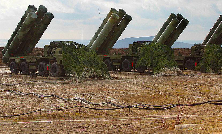 Второй ЗРК С-400 &quot;Триумф&quot; в Крыму возьмет под контроль границу с Украиной