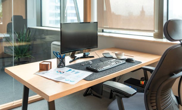 Каждого второго жителя Грозного приглашали вернуться на предыдущее место работы ‑ SuperJob